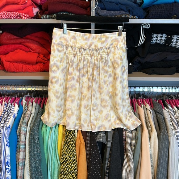 Ann Taylor white/yellow/gray print 2 piece set size 6 - Picture 4 of 4